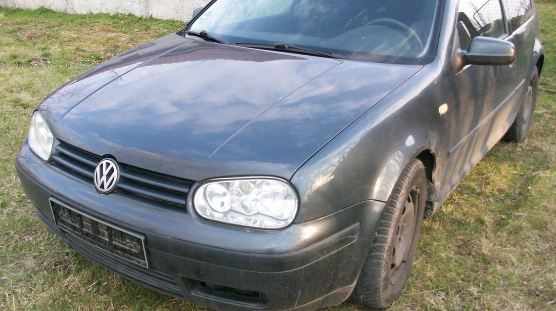 dezmembrez vw bora 1,9 tdi 131cp