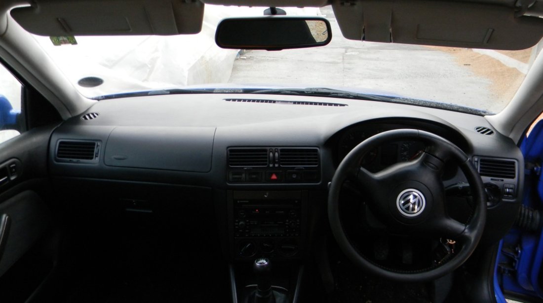 Dezmembrez VW Bora 1.9 TDI, ,an fabr 2001