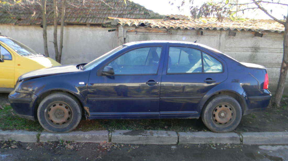 Dezmembrez VW BORA (1J) 1998 - 2005 1.9 TDI AGR ( CP: 90, KW: 66, CCM: 1896 ) Motorina