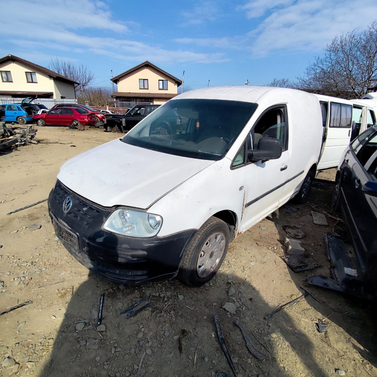 Dezmembrez VW CADDY 3 2004 - 2015 2.0 SDI BDJ ( CP: 70, KW: 51, CCM: 1968 ) Motorina