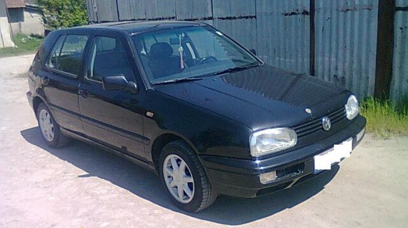 Dezmembrez VW Glof 3