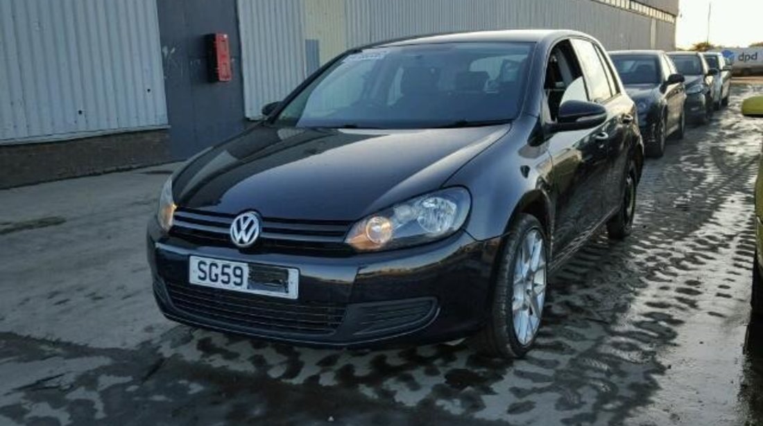 Dezmembrez Vw Golf 2008 1.6tdi