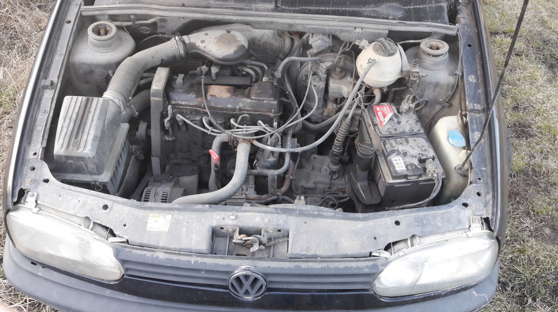 Dezmembrez vw golf 3 cabrio 1.8 b, 66 kw 90 cp, an 1993-1998