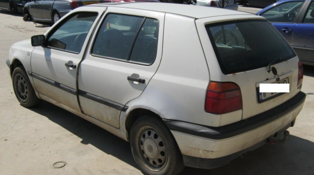 Dezmembrez VW Golf 3 din 1993 , 1.9d,