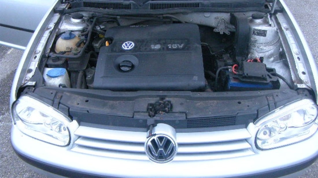 Dezmembrez Vw Golf 4 1.6 16v an 2003