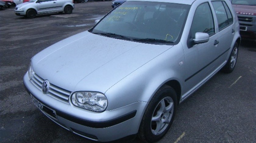 Dezmembrez Vw Golf 4 1.6 16v an 2003