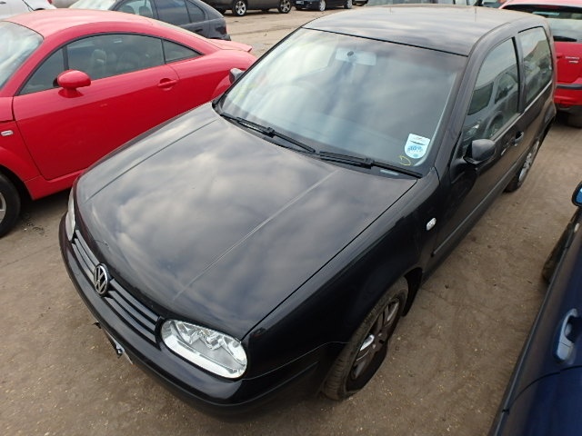 Dezmembrez Vw Golf 4, 1.6b, APF, orice piesa!
