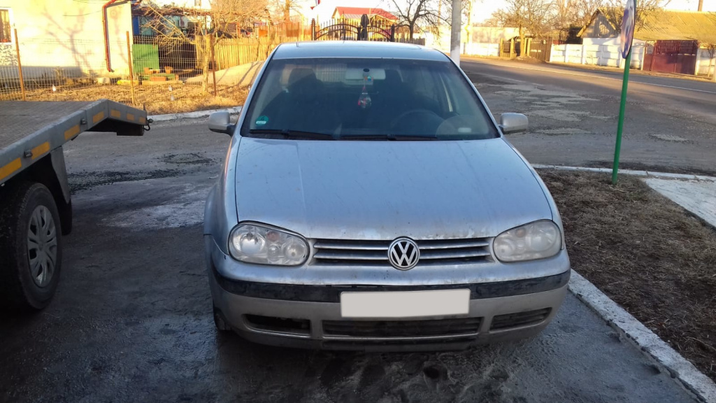 Dezmembrez VW GOLF 4 1997 - 2004 1.6 16V None( CP: None, KW: None, CCM: None ) Benzina