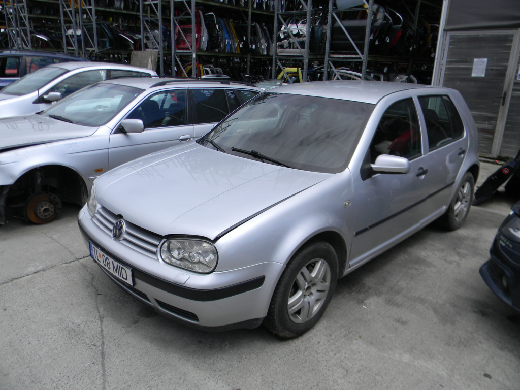 Dezmembrez VW GOLF 4 1997 - 2004 1.9 TDI AXR ( CP: 101, KW: 74, CCM: 1896 ) Motorina
