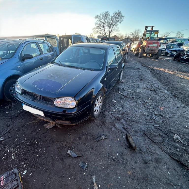 Dezmembrez VW GOLF 4 1997 - 2004 1.9 TDI AXR ( CP: 101, KW: 74, CCM: 1896 ) Motorina