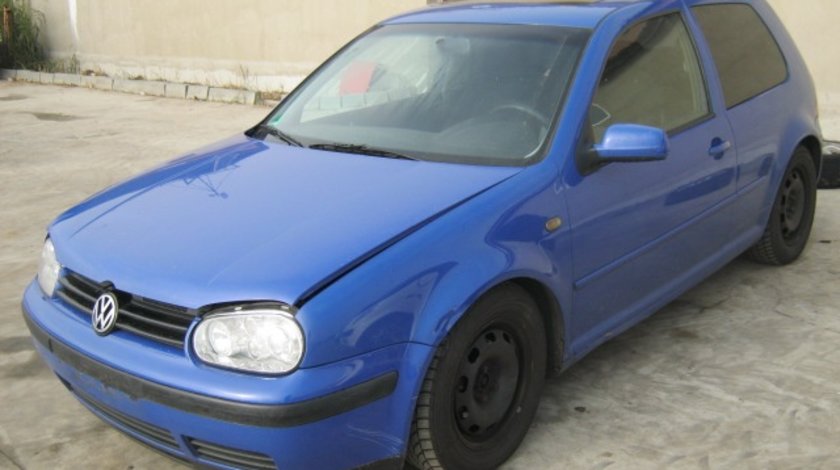 Dezmembrez VW Golf 4 din 1998, 1.6b,