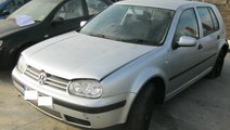 Dezmembrez VW Golf 4 din 2001, 1.6b