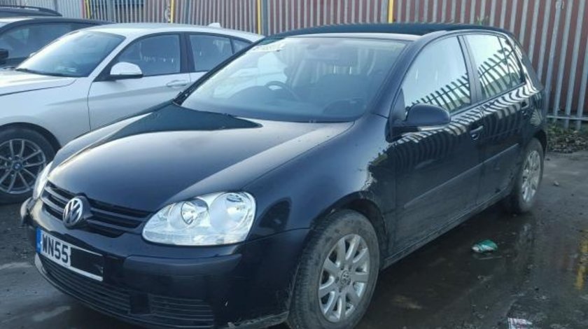 Dezmembrez Vw Golf 5, 1.6fsi 2005