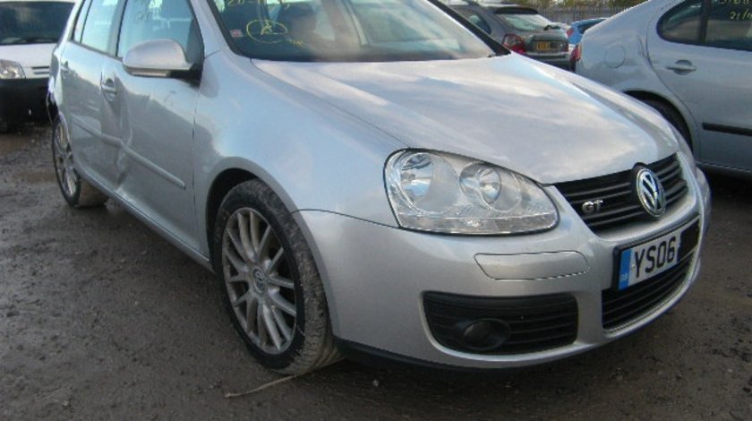 Dezmembrez Vw Golf 5, 1.6fsi, orice piesa!