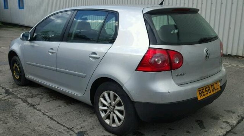 Dezmembrez Vw Golf 5 1.9tdi BXE