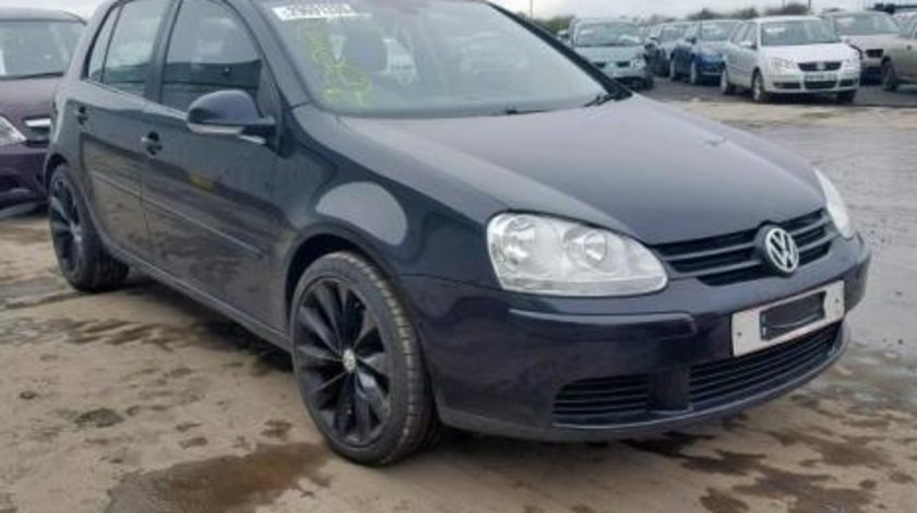 Dezmembrez Vw Golf 5 (1K1) 1.9 tdi