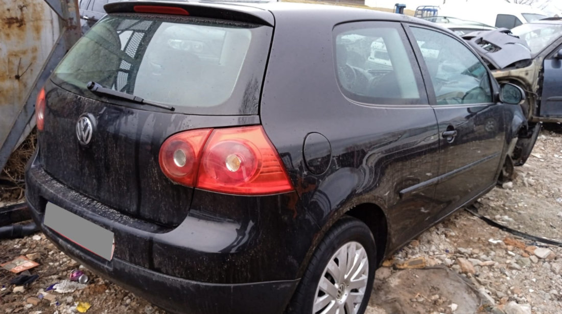 Dezmembrez VW GOLF 5 2003 - 2009 1.9 TDI BKC ( CP: 105, KW: 77, CCM: 1896 ) Motorina