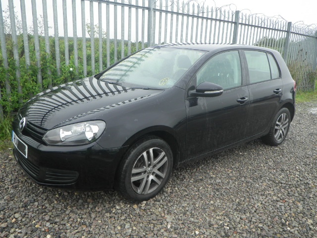Dezmembrez Vw Golf 6, 1.4b orice piesa!