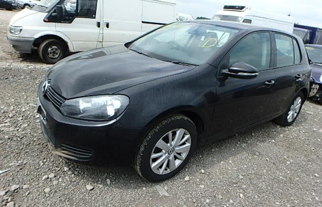 Dezmembrez vw golf 6 1.6 tdi an 2008 - 2013
