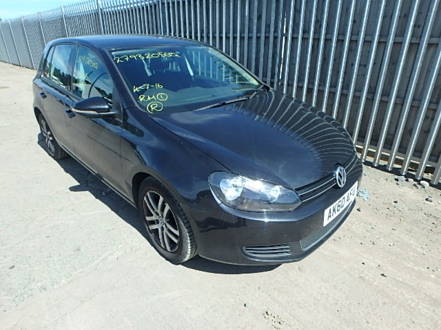 Dezmembrez Vw Golf 6, 1.6 tdi, CAYC