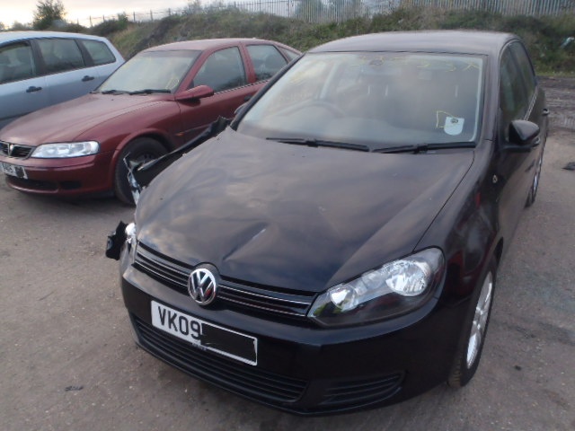 Dezmembrez Vw Golf 6, 1.8tsi, orice piesa!