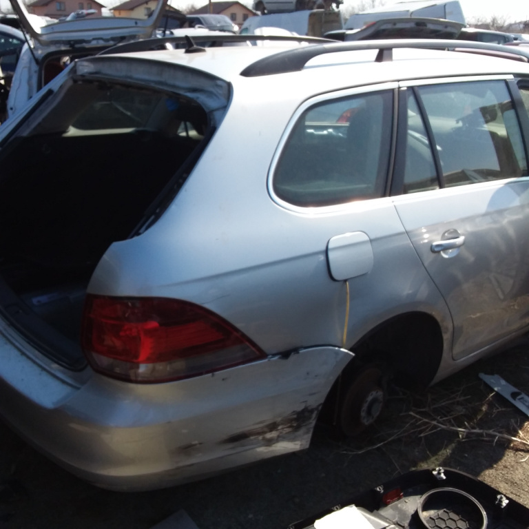 Dezmembrez VW GOLF 6 2008 - 2013 1.6 TDI None( CP: None, KW: None, CCM: None ) Motorina