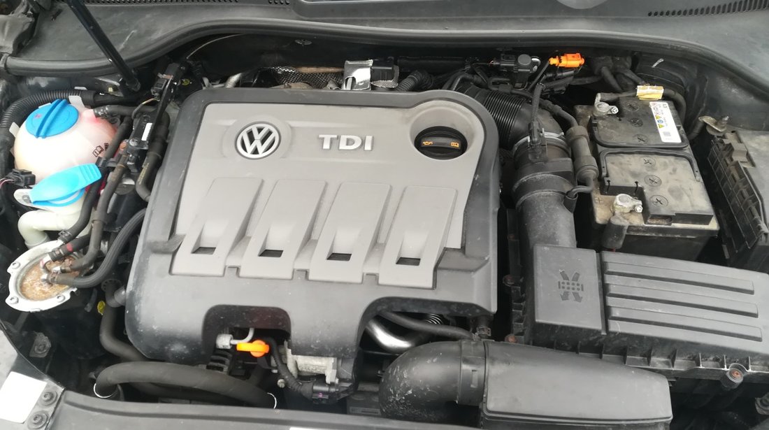 Dezmembrez Vw golf 6 breck combi 2.0 tdi 103kw motor CHF din 2012