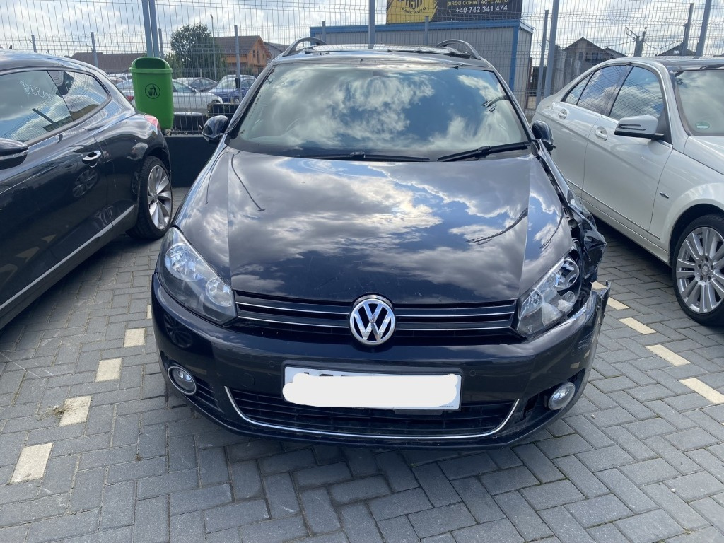 Dezmembrez VW Golf 6 Variant (AJ5) 2.0 TDI 2010, CBDB