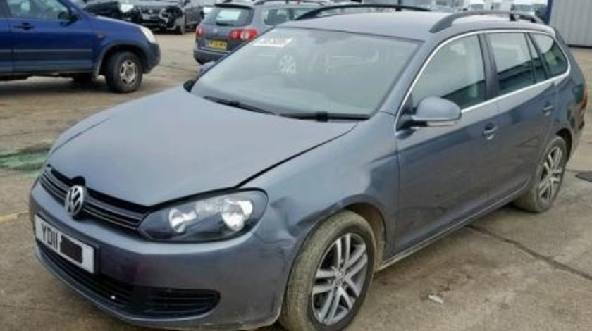 Dezmembrez Vw Golf 6 Variant (AJ5)