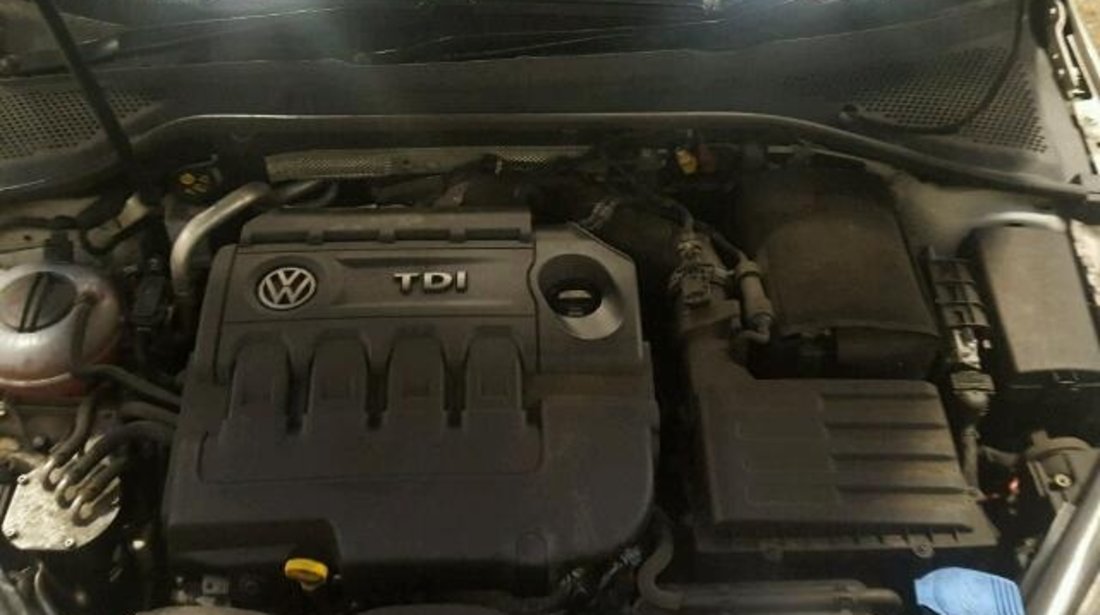 Dezmembrez Vw Golf 7 1.6tdi CAY