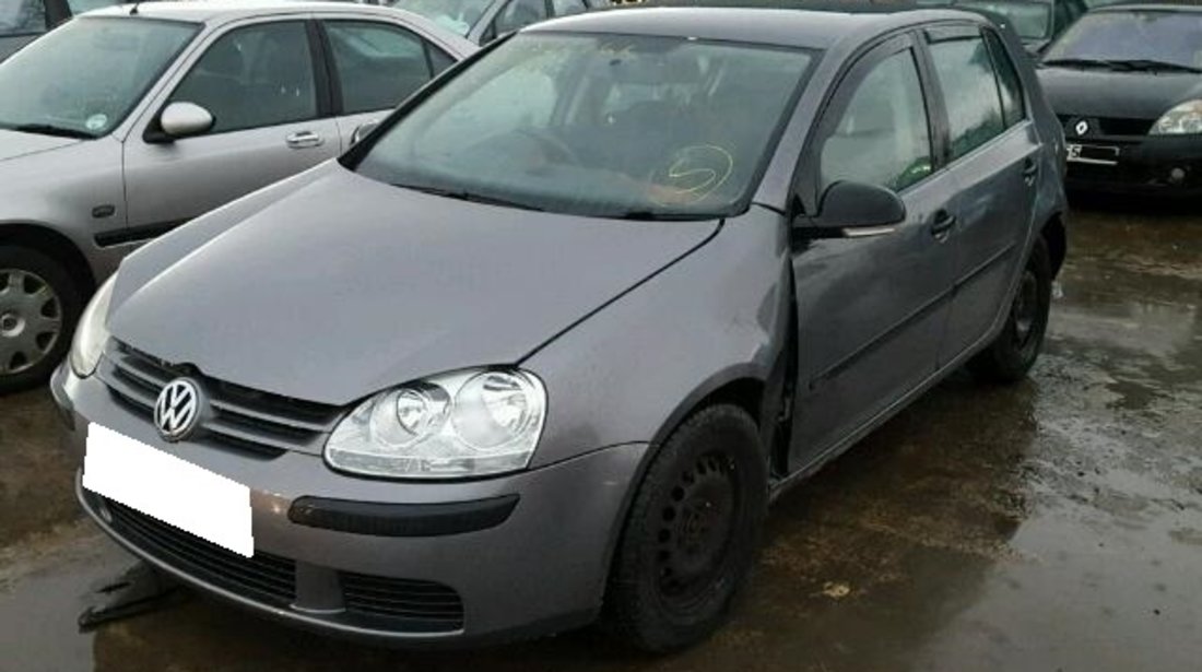 Dezmembrez VW GOLF V, an fabr. 2006, 1.6 FSI