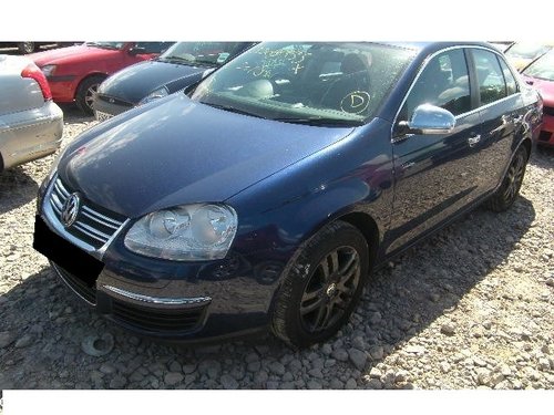 Dezmembrez vw jetta 2.0tdi an 2004 - 2010