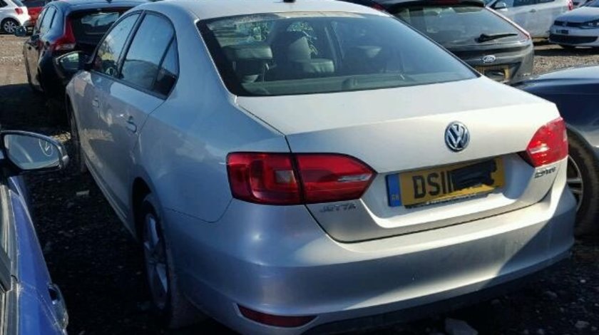 Dezmembrez Vw Jetta 4 2.0tdi