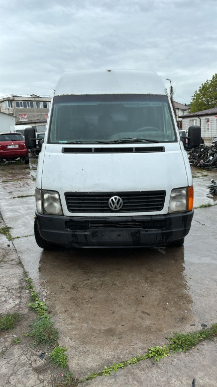Dezmembrez Vw LT 35 2.5 TDI 109Cp / 80KW cod motor AVR / ANJ an fabricatie 2004