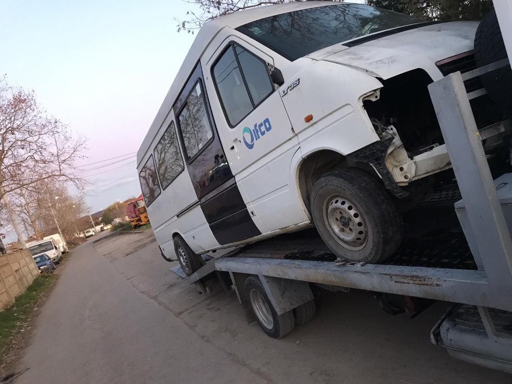 Dezmembrez VW LT Mk 2 1996 - 2006 2.5 TDI None( CP: None, KW: None, CCM: None ) Motorina
