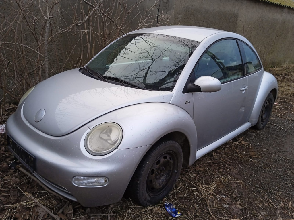 Dezmembrez VW NEW BEETLE 1998 - 2010 1.6 AYD ( CP: 102, KW: 75, CCM: 1595 ) Benzina