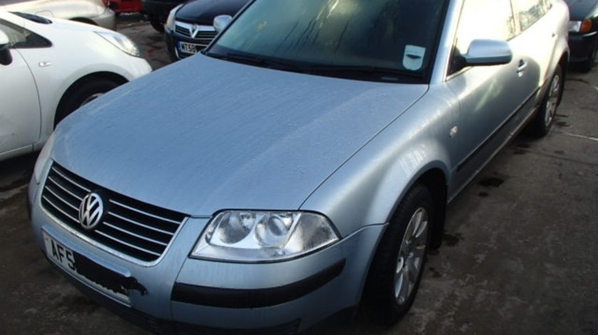 Dezmembrez vw passat 1.6b alz