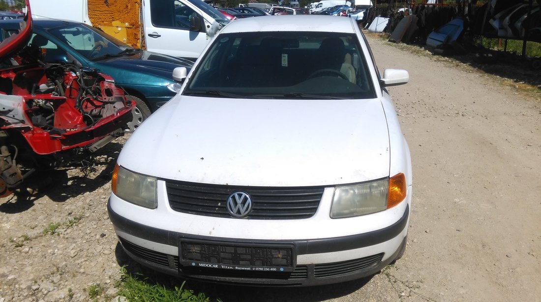 Dezmembrez Vw passat 1.9tdi 2002