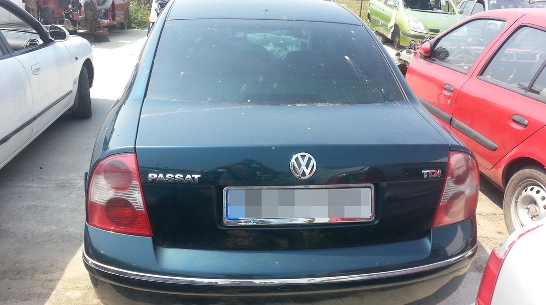 Dezmembrez Vw passat 1.9tdi 2002