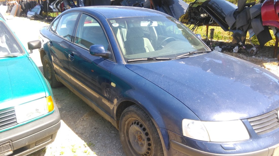 Dezmembrez Vw passat 1.9tdi 2002