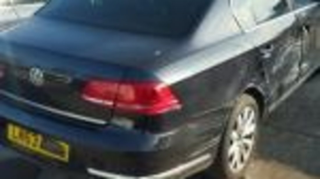 Dezmembrez Vw Passat (3B2) 2.0 tdi