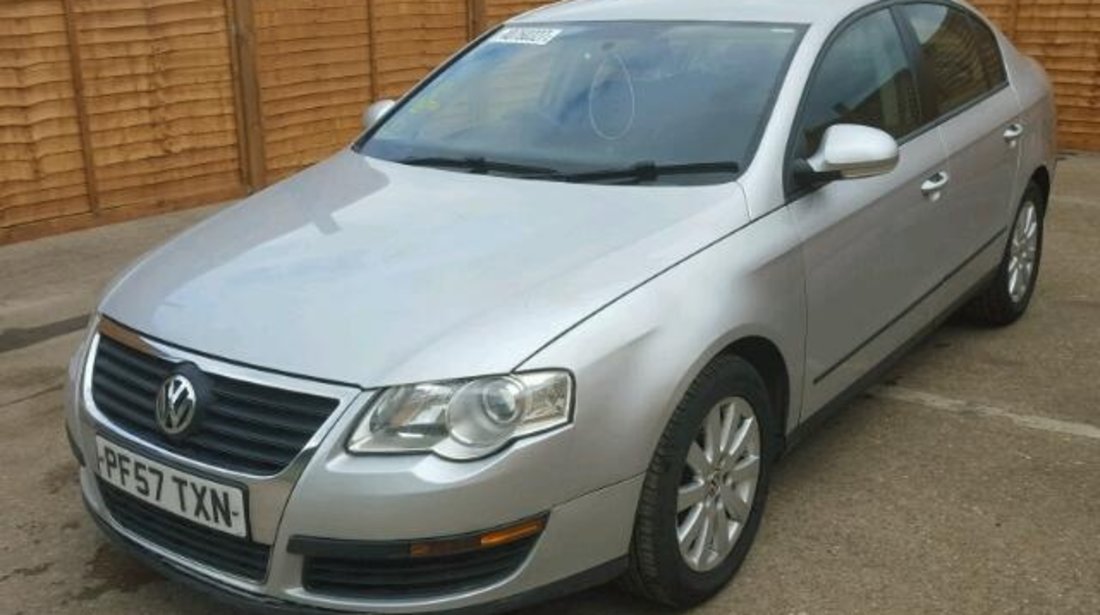 Dezmembrez Vw Passat 3C2 1.6fsi