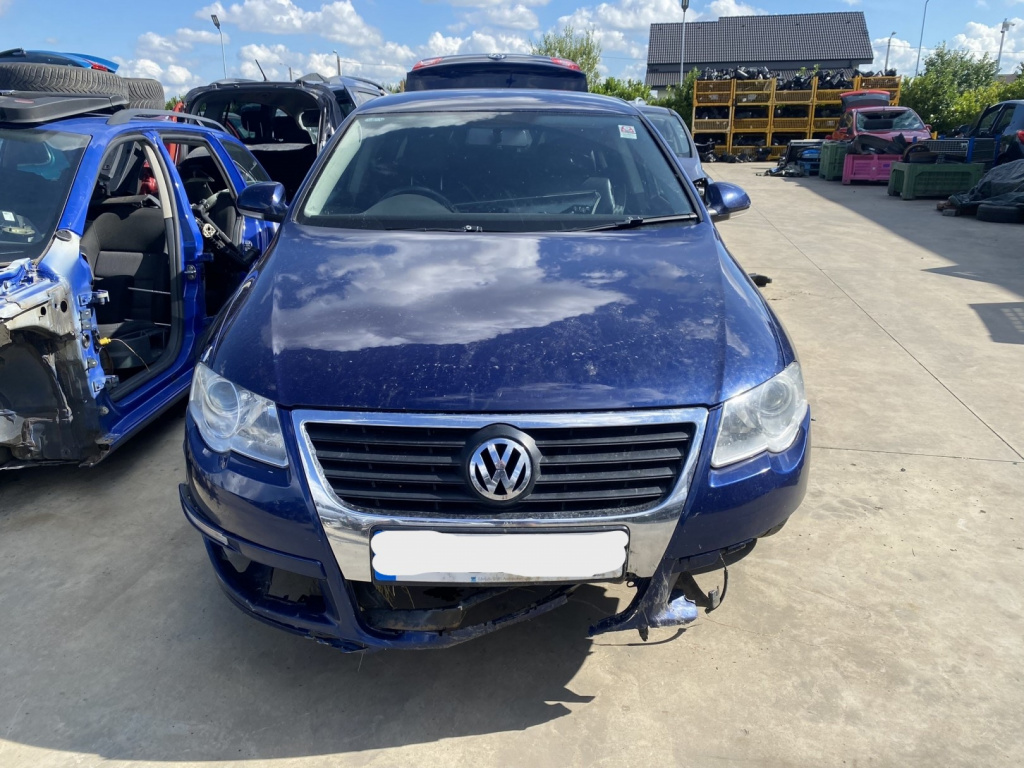 Dezmembrez VW Passat (3C2) 2.0 TDI 2009, CBAB