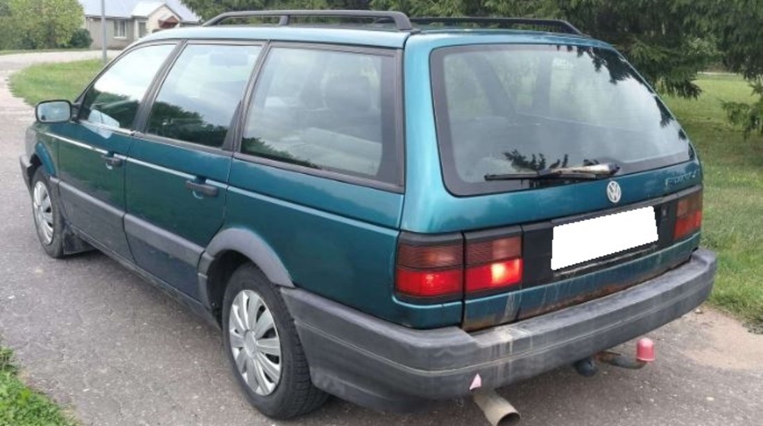 Dezmembrez VW PASSAT B3 an fabr. 1992, 1.8i