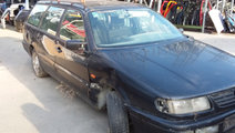 Dezmembrez VW PASSAT B4 1993 - 1996 1.9 TDI Motori...