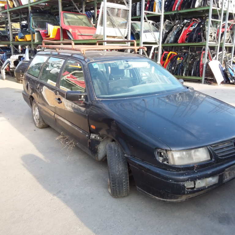 Dezmembrez VW PASSAT B4 1993 - 1996 1.9 TDI None( CP: None, KW: None, CCM: None ) Motorina