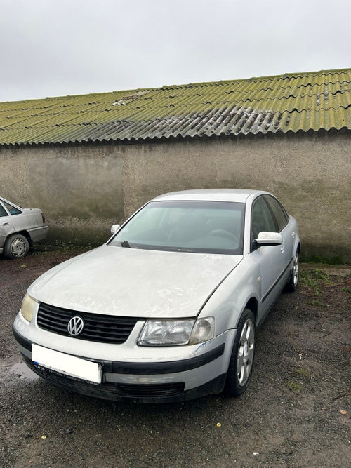 Dezmembrez VW PASSAT B5, B5.5 1996 - 2005 1.6 AHL ( CP: 101, KW: 74, CCM: 1595 ) Benzina