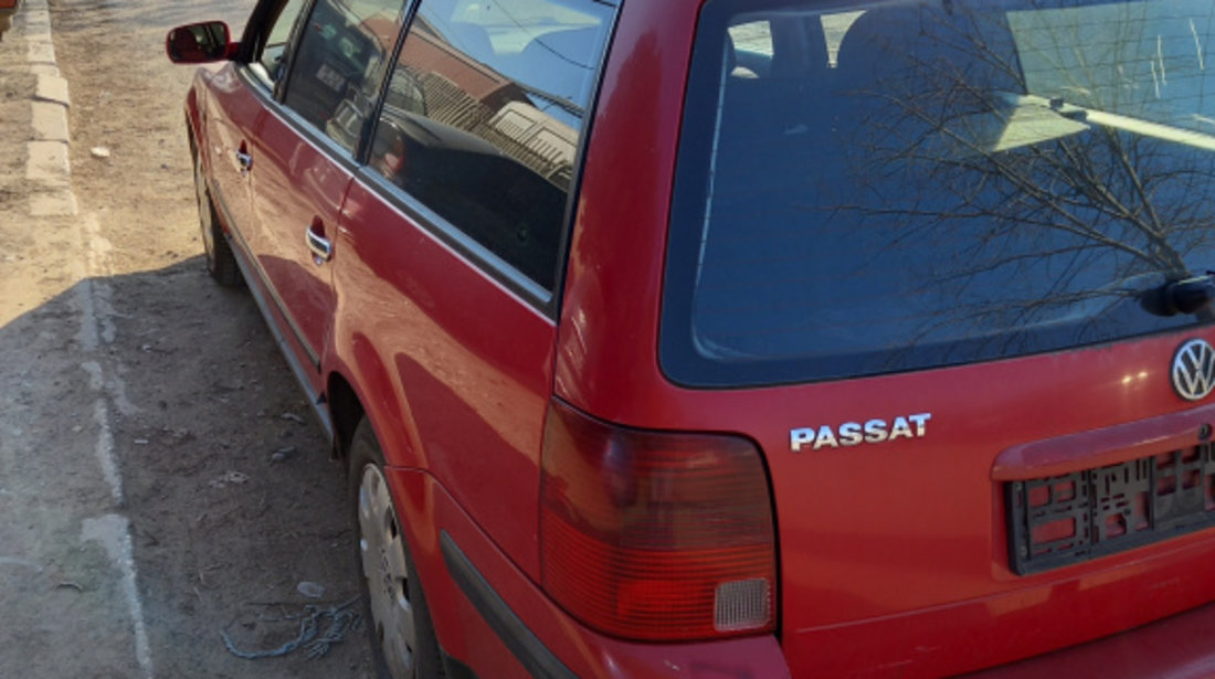 Dezmembrez VW PASSAT B5, B5.5 1996 - 2005 1.9 TDI AHU ( CP: 90, KW: 66, CCM: 1896 ) Motorina