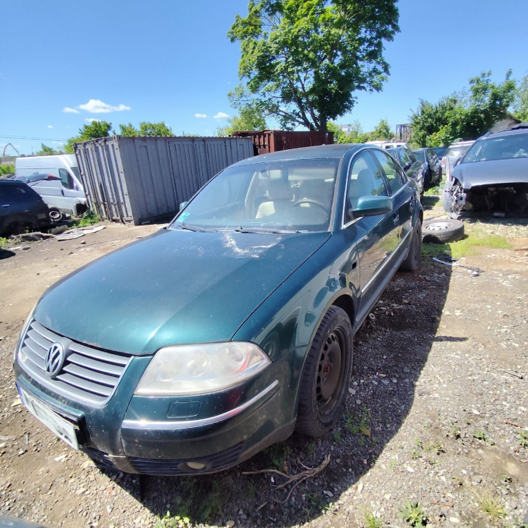 Dezmembrez VW PASSAT B5, B5.5 1996 - 2005 2.3 V5 4motion AZX( CP: 170, KW: 125, CCM: 2324 ) Benzina