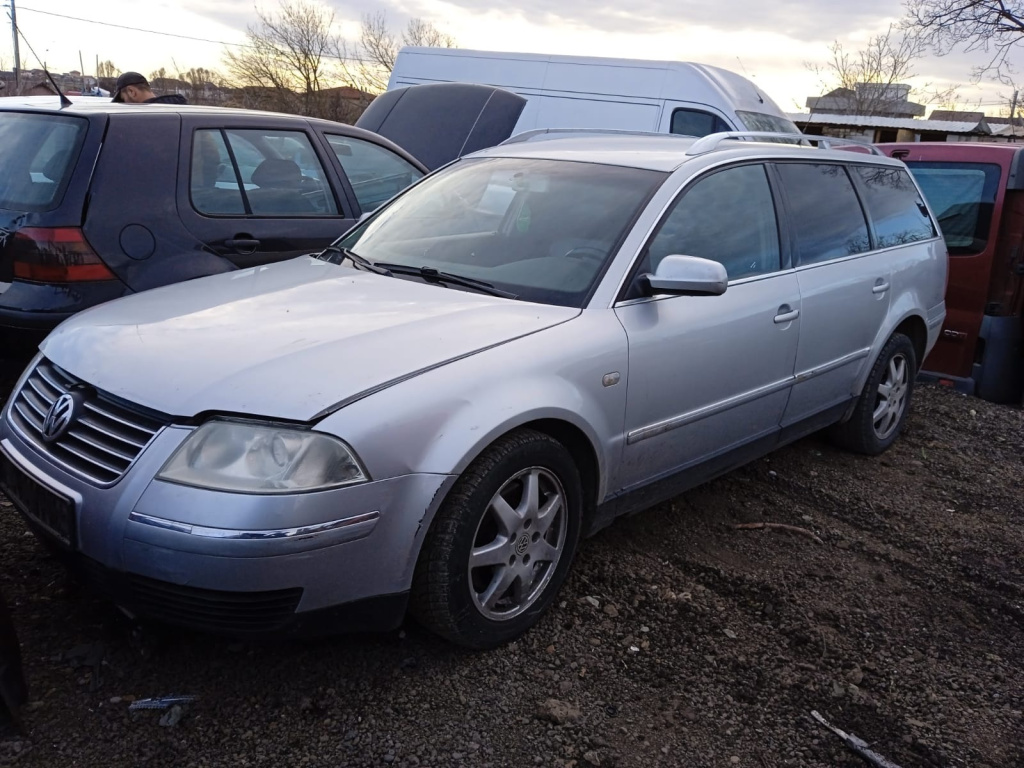 Dezmembrez VW PASSAT B5, B5.5 1996 - 2005 2.5 TDI 4motion AKN ( CP: 150, KW: 110, CCM: 2496 ) Motorina